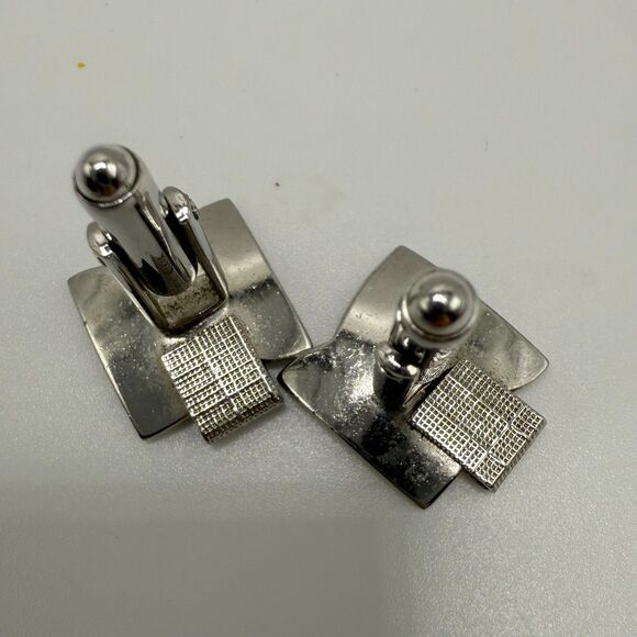Vintage cuff links tie clips two sets silver toned mens jewelry late 1900s Swank - Picture 10 of 13